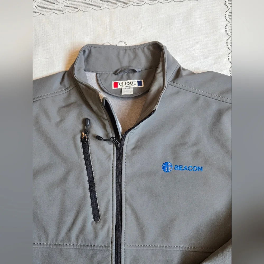 Clique Men's Gray and Black Performance Jacket Size XL